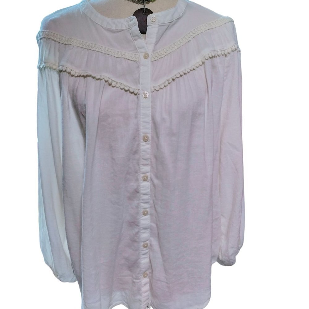 (#548)Old Navy Hi Low Ivory Oversized Button Down Top Size XL